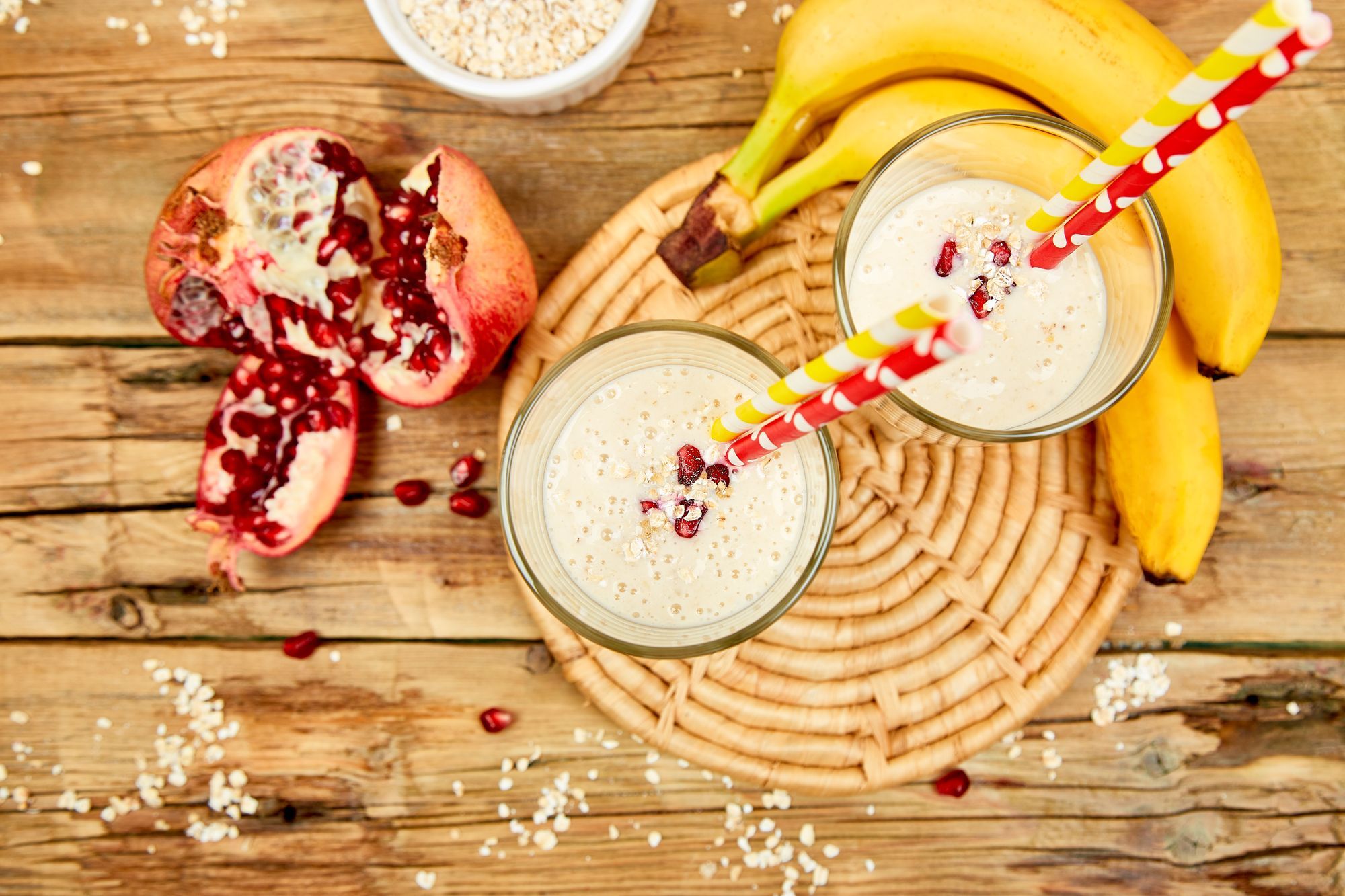 Smoothie With Oat Banana And Pomegranate Diet